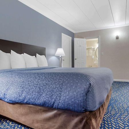 Econo Lodge Hicksville Eksteriør billede