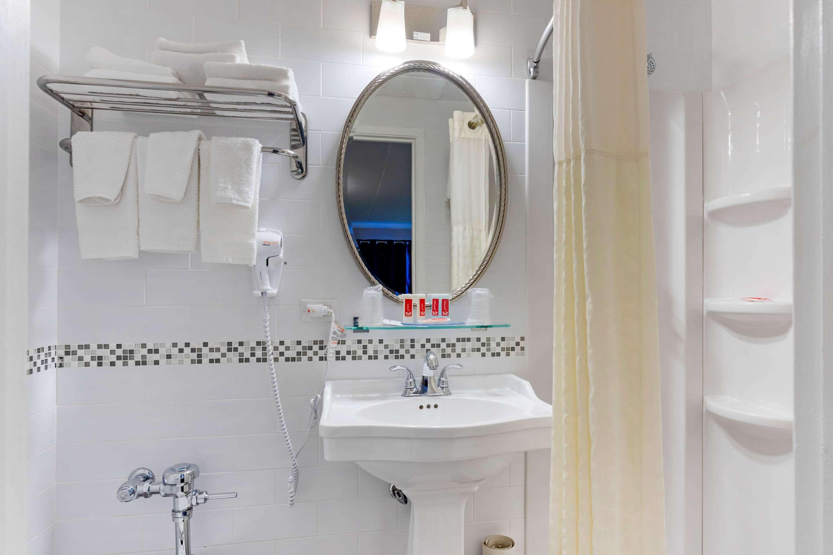 Econo Lodge Hicksville Eksteriør billede