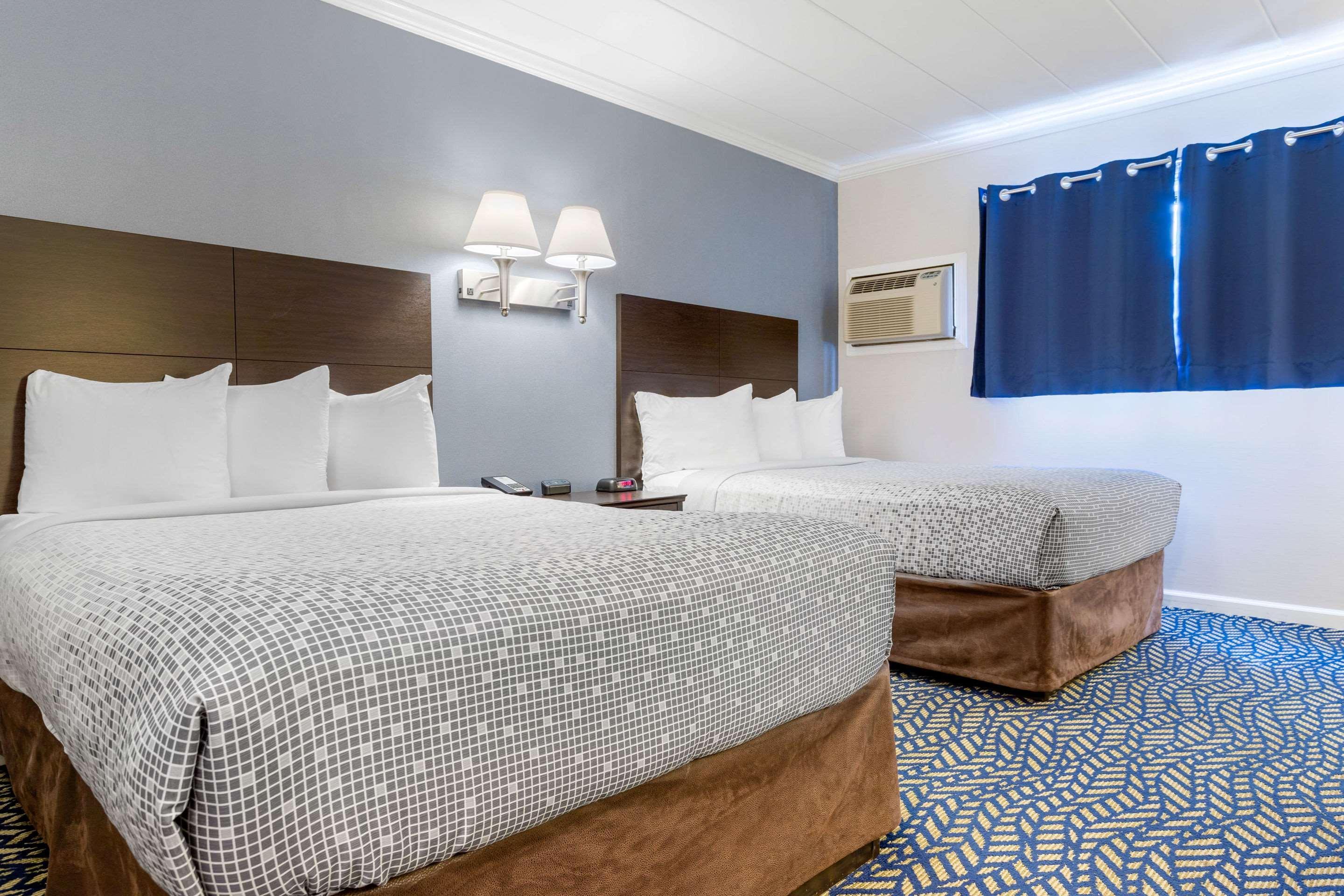 Econo Lodge Hicksville Eksteriør billede