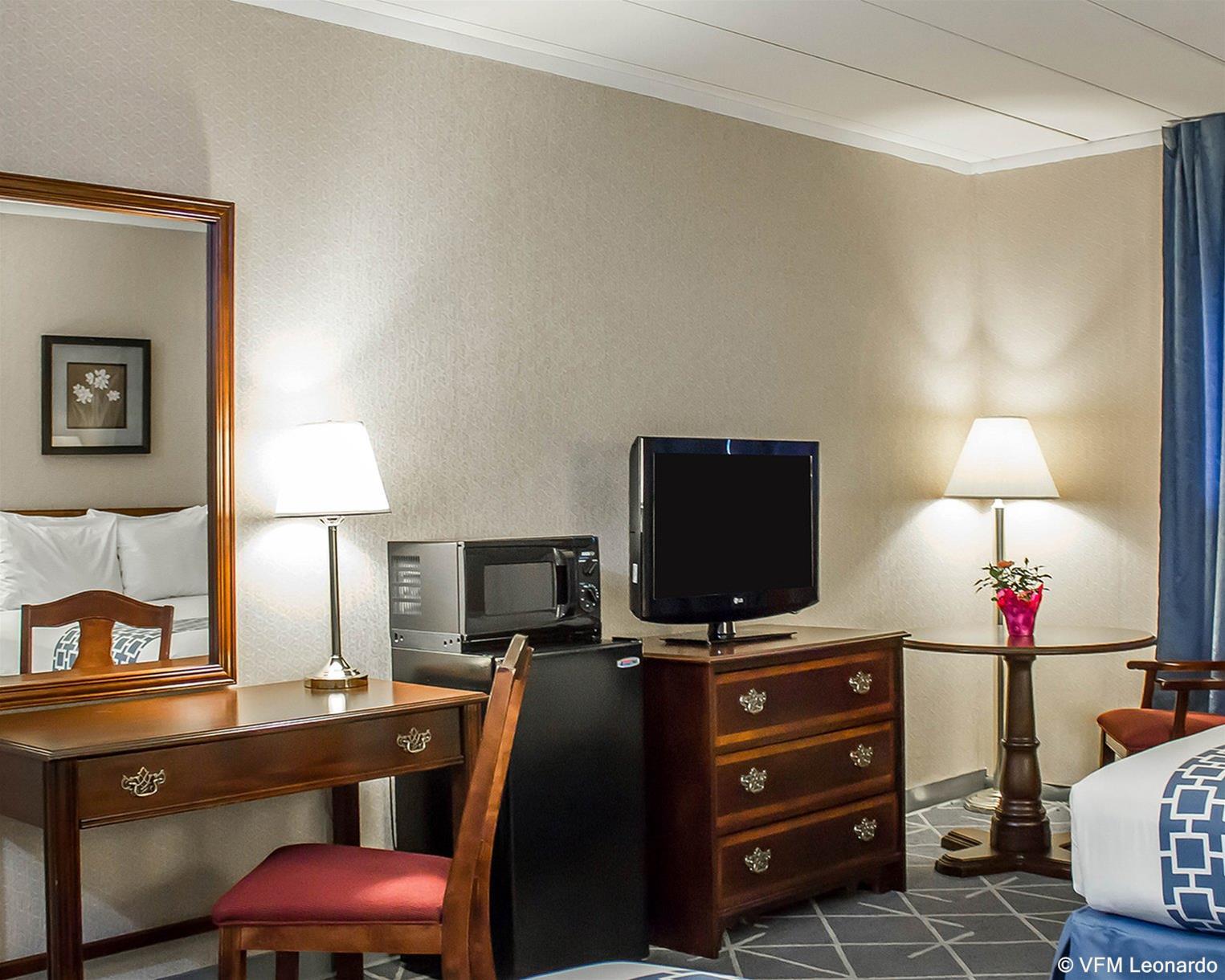 Econo Lodge Hicksville Eksteriør billede